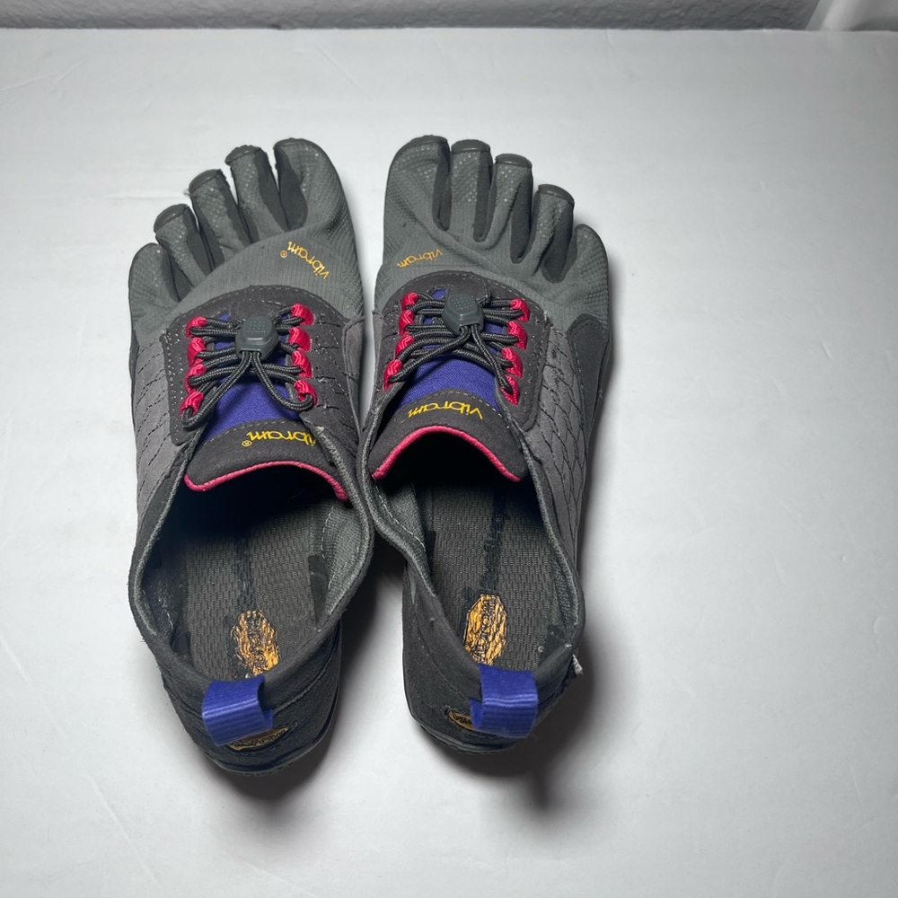 Vibram Women Size 7.5 / 8 FiveFingers Trek Ascent Hiking Shoes Mega Grip Grey - Picture 6 of 10